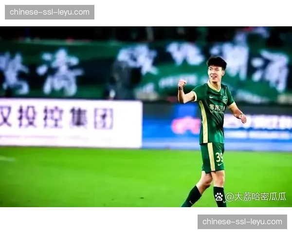 老牌体育解说员转型独立直播，单场中超解说吸引超平台直播人数